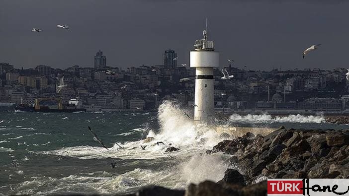 İstanbul’da fırtına alarmı