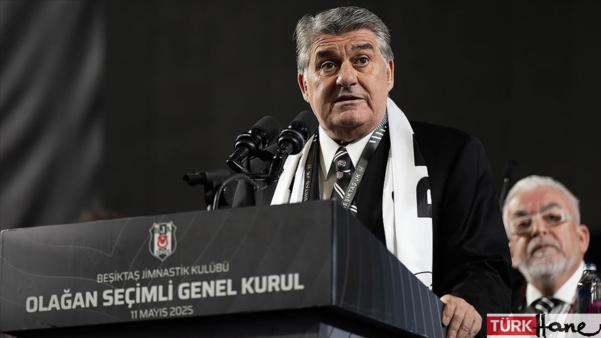 Beşiktaş Kulübünün olağan genel kurulunda Serdal Adalı, yeniden başkanlığa seçildi