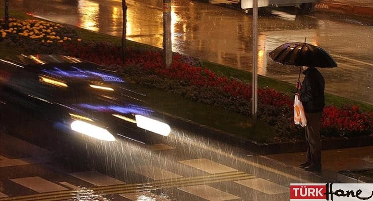 İstanbul dahil 34 il için sağanak yağış ve fırtına uyarısı