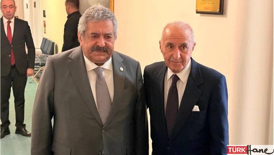 MHP’li Feti Yıldız’la görüşen Hikmet Çetin: Belediye başkanlarının tutuksuz yargılanmaları için adım atılabili