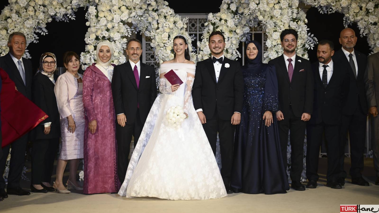 Fahrettin Altun’un oğlu Mustafa Bilge Altun dünyaevine girdi: Süleyman Soylu, Hulusi Akar konuk olurken, nikahı Tevfik