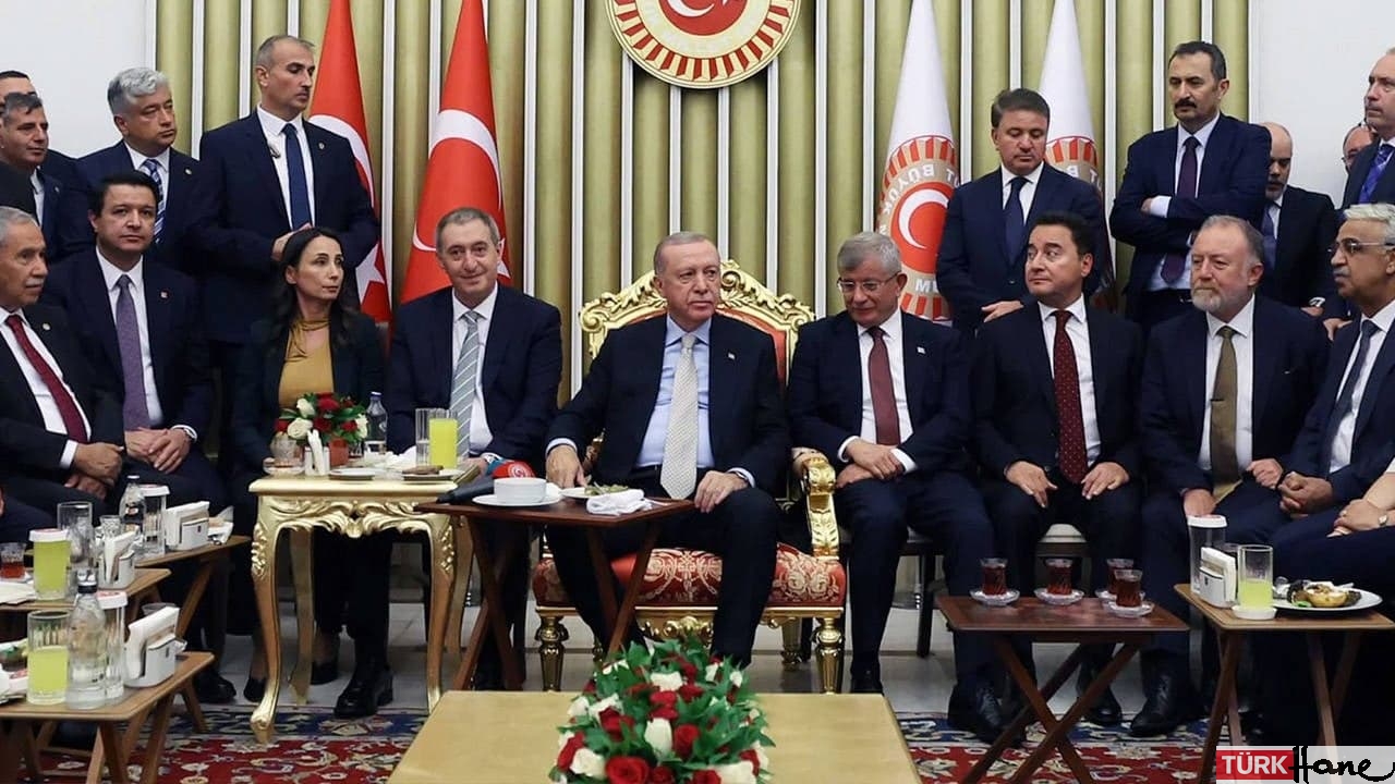 Gelecek Partisi’nden ‘fotoğraf’ açıklaması