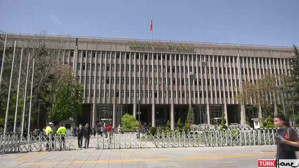 Ankara merkezli 22 ilde eş zamanlı sahte e-imza operasyonu: 92 kişi gözaltına alındı