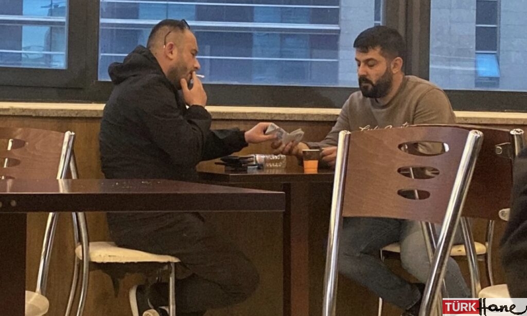 Dolandırıcılıktan hapse giren avukat cezaevindeki mahkumu dolandırdı