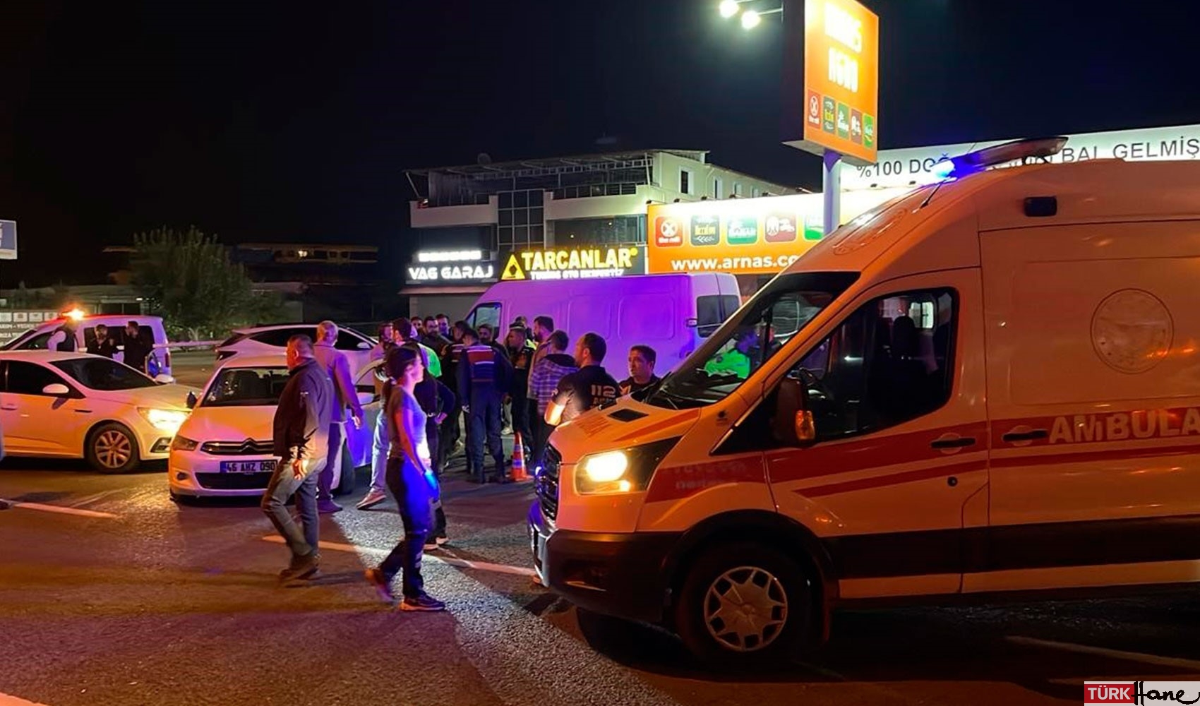 Balıkesir’de saldırgan ortalığı kana buladı: Gasp ettiği araçla dehşet saçtı, 2 kişiyi öldürüp polisle çat