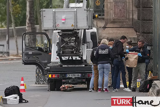 Louvre soygunu: İki şüpheli yurtdışına kaçarken tutuklandı ama mücevherler hâlâ kayıp