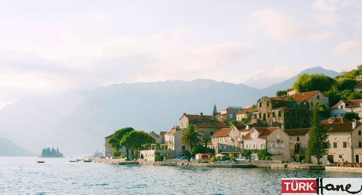 Artık Karadağ’a da vizeyle gidilecek