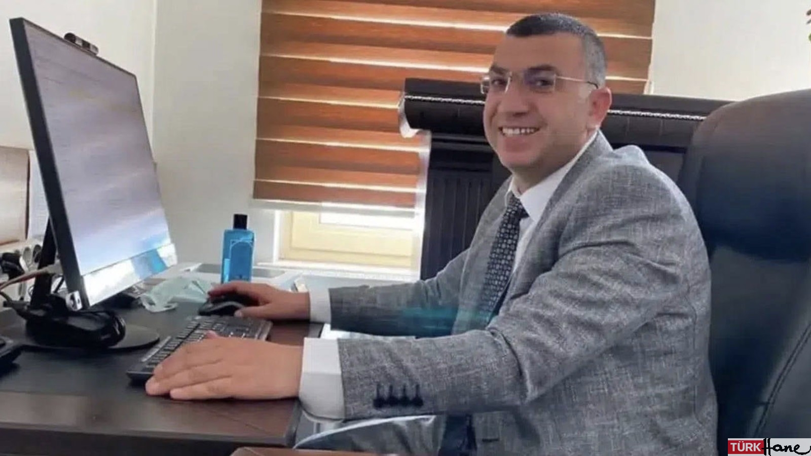 Görevden alınan İlçe Milli Eğitim Müdürü evinde ölü bulundu