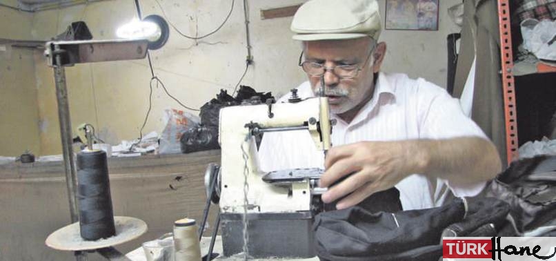 Saray gözünü çalışan emeklinin maaşına dikti