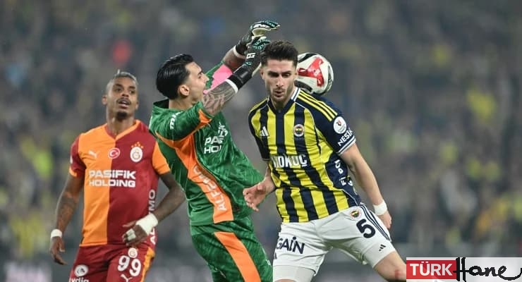 Fenerbahçe ile Galatasaray 1-1 berabere kaldı