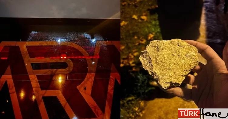 Galatasaray takım otobüsüne taşlı saldırı