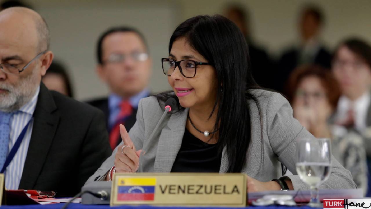 Venezuela Devlet Başkan Yardımcısı Rodriguez: Hiçbir ülkenin kolonisi olmayacağız; Maduro ulusumuzun tek başkanıdır, 
