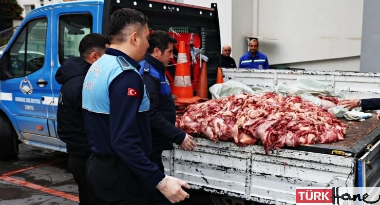 Mersin’de bir kamyonetten yarım ton bozuk et çıktı
