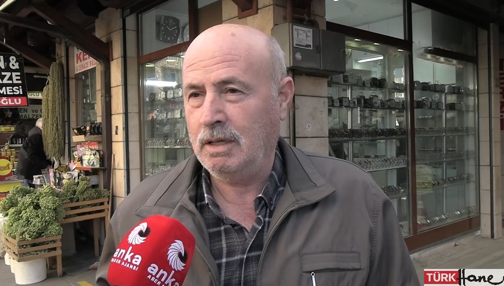 Ramazan alışverişine çıkan yurttaş: “Emekliler bir an evvel ölsün diye uğraşıyorlar. Allah da bize can veriyor,