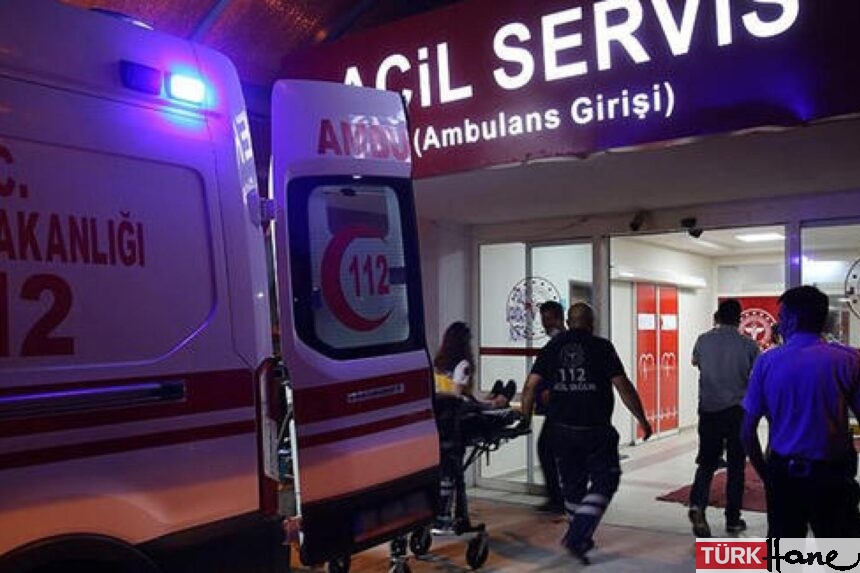 Bayram sabahı yollarda can pazarı: Adana’da yolcu otobüsü devrildi