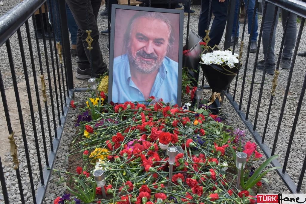Volkan Konak, ölümünün birinci yılında mezarı başında anıldı
