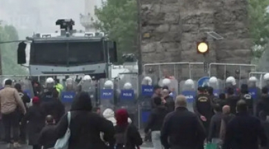 Bu kadar polis ve askeri Saraçhane yerine Suriye ve İran sınırına koysaydınız