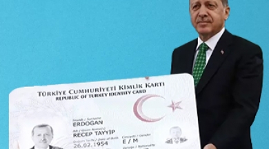 Erdoğan'ın TC kimlik numarasını sorgulayan polis yakalandı