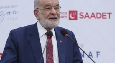 Liste Karamollaoğlu'na sunuldu: Genel başkanlık için adı geçen isimler belli oldu